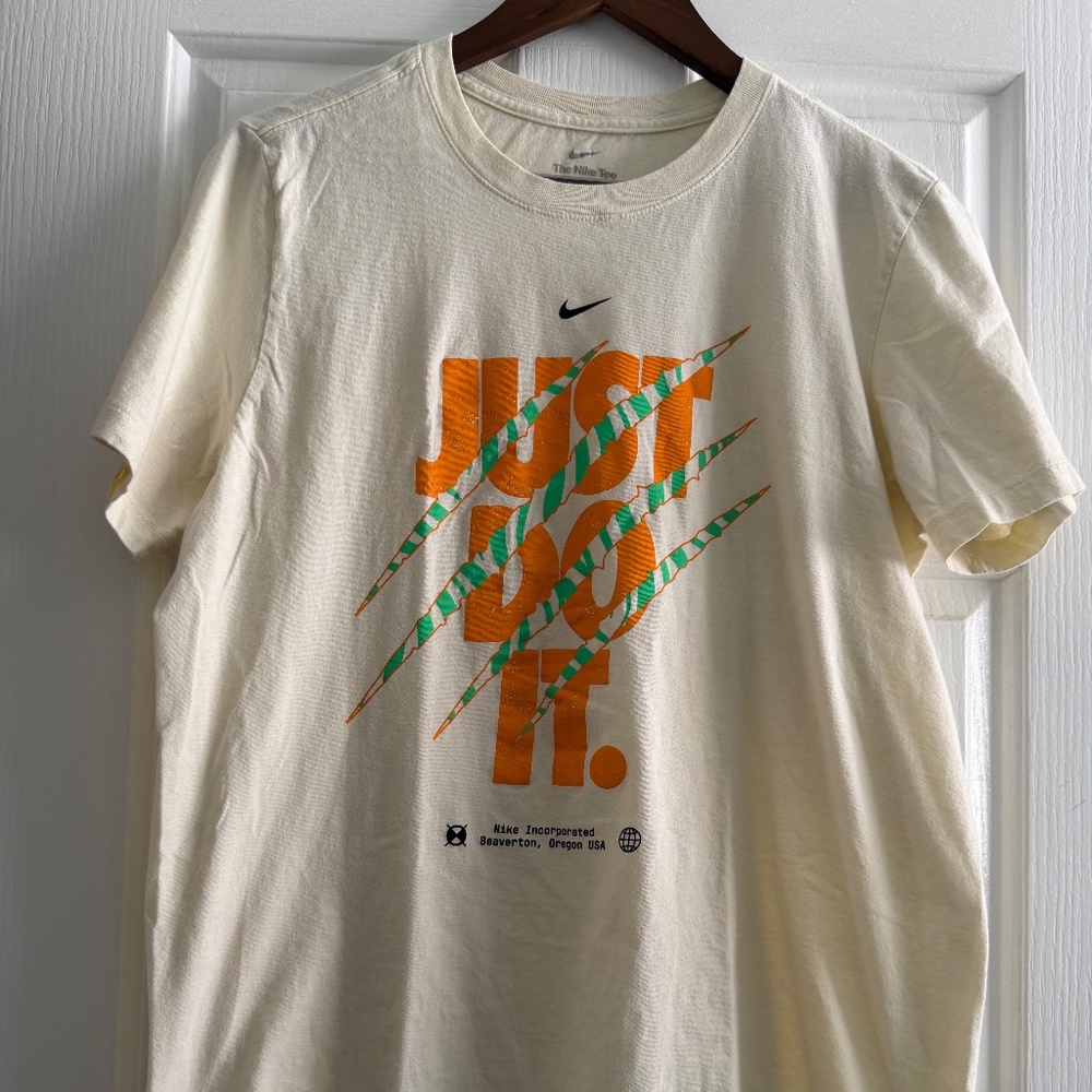 Nike The Nike Tee Men's T-Shirt JUST DO IT, Nike Tee Size Medium